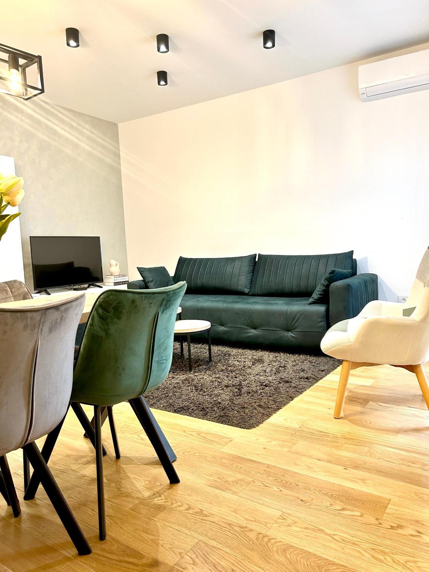 Bulevard Luxury Suites Belgrado Exterior foto